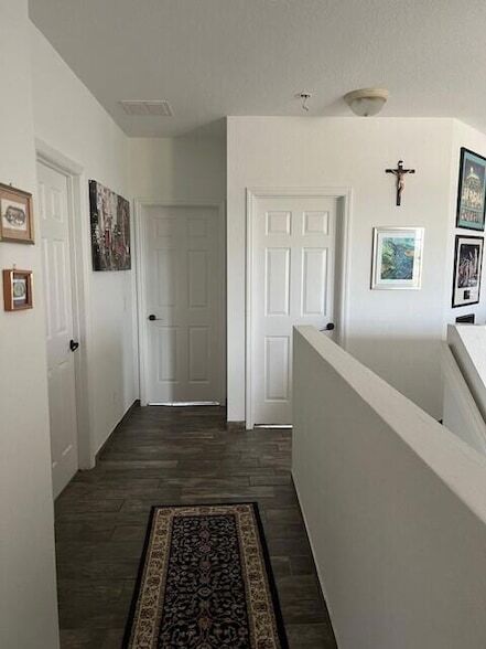 Building Photo - 144 Blue Grotto Dr