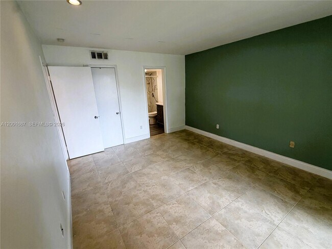 Building Photo - 7483 SW 82nd St