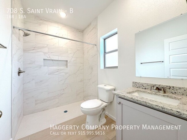 Building Photo - 708 St Vrain St
