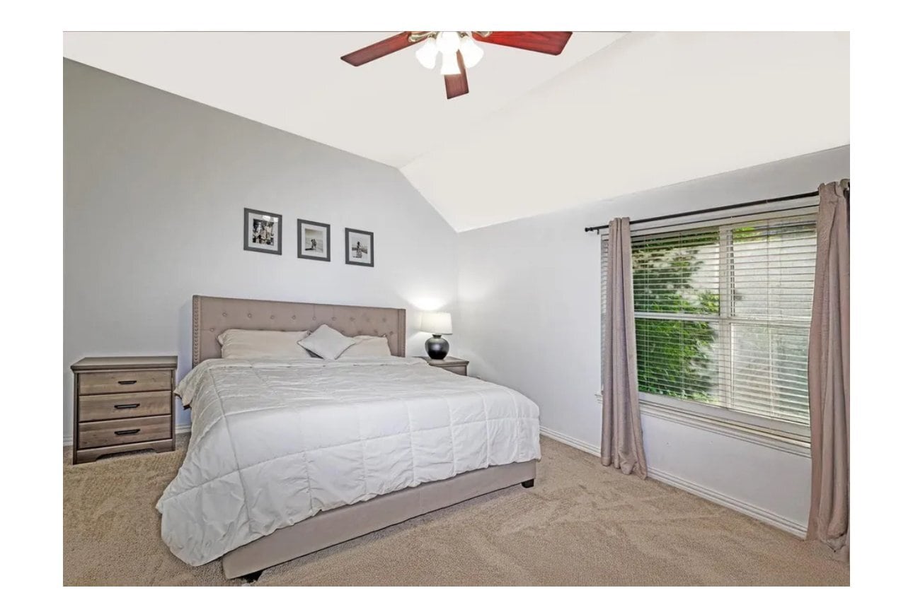 Building Photo - 8309 Green Ash Dr