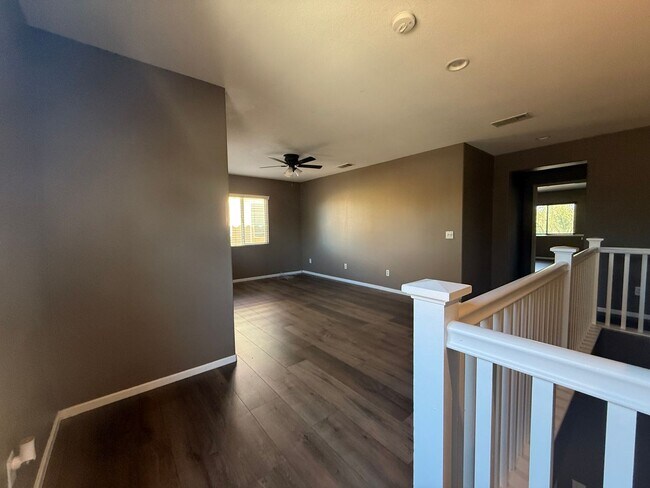 Building Photo - Beautiful Home in the Heart of Perris