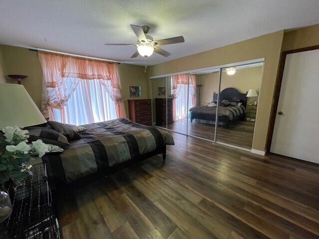 Large bedroom - 8331 Upper 138th Ct