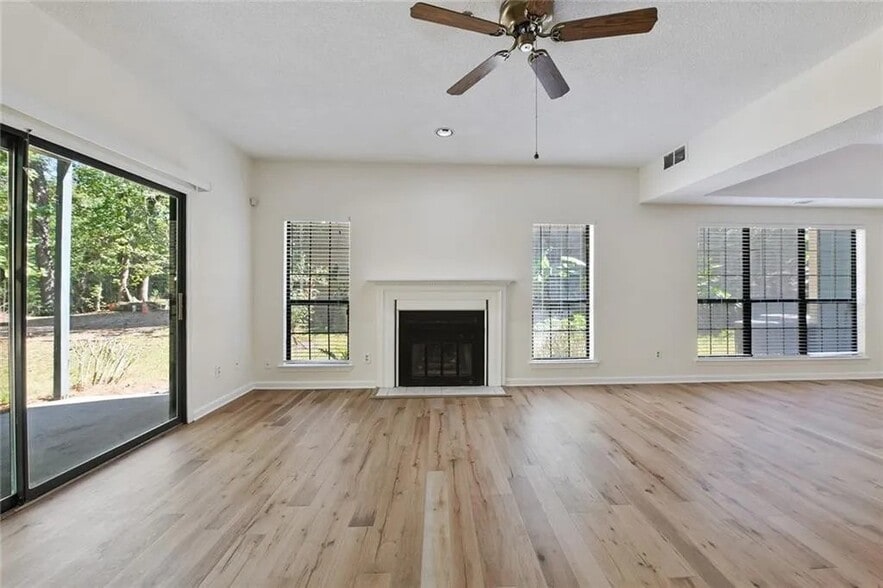 Building Photo - 3069 Steeplechase