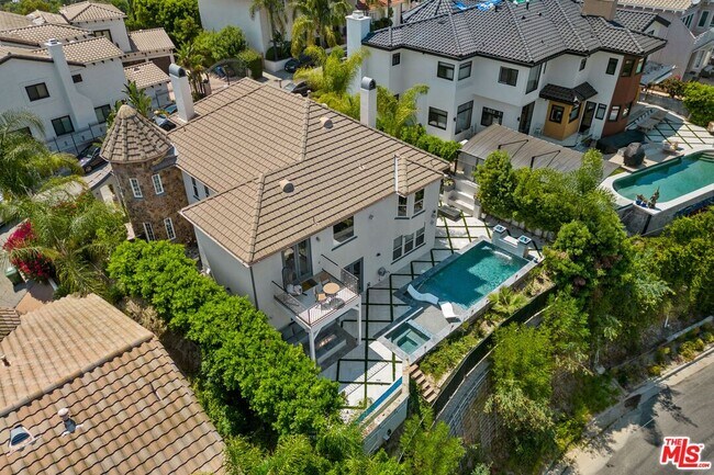 Primary Photo - 21615 Medina Estates Dr