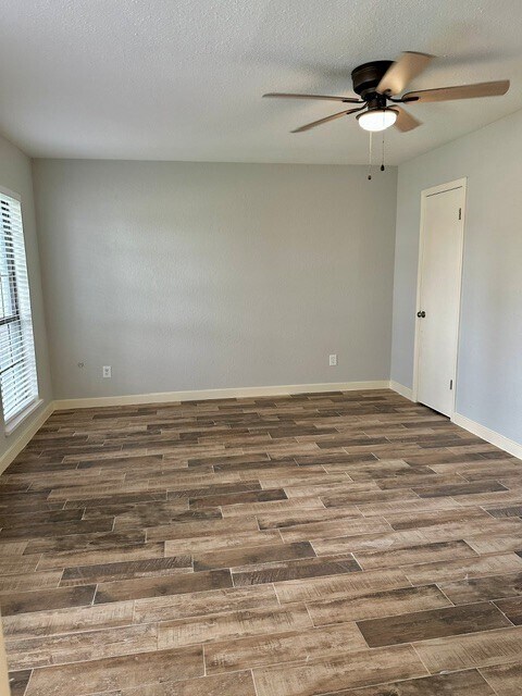Building Photo - 5202 Santrey Dr
