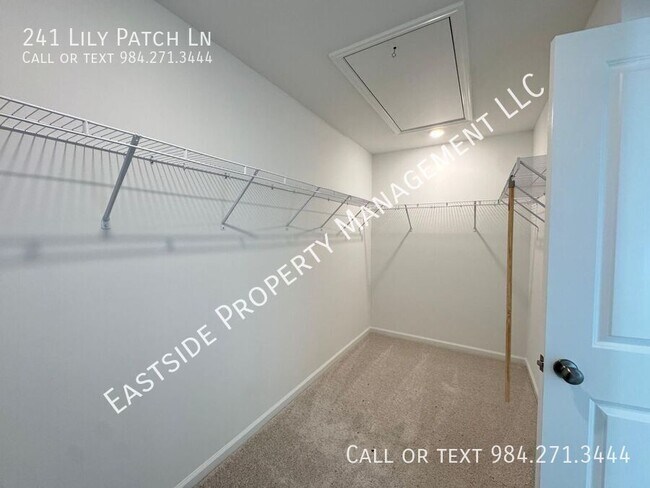 Building Photo - 241 Lily Patch Ln