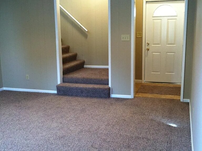 Building Photo - 712 N Jackson St