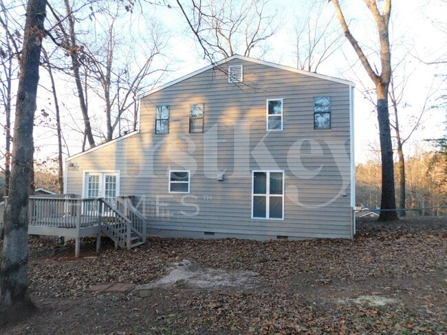 Building Photo - 212 Trickum Hills Ln