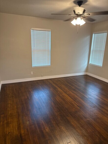 Building Photo - 4730 Ingram Dr