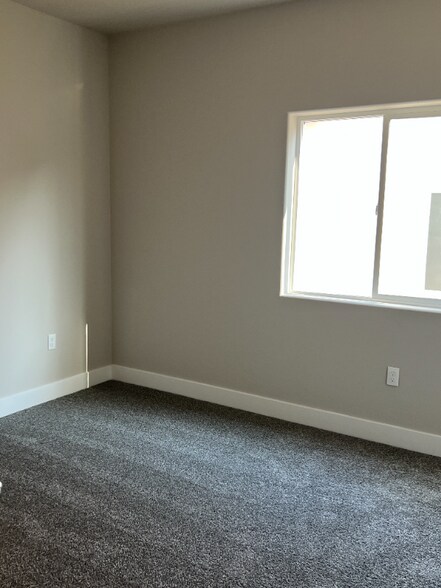 Building Photo - 5306 Hawkwatch Ln