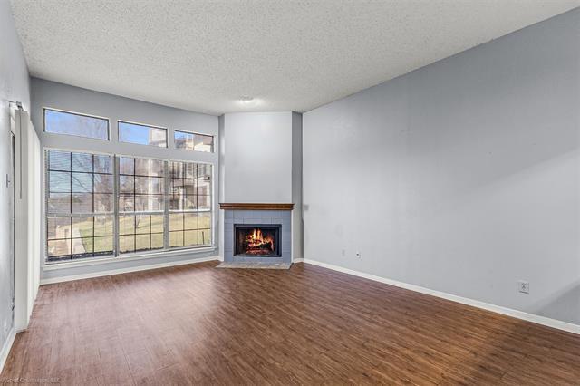 Building Photo - 143 Henry Chandler Dr