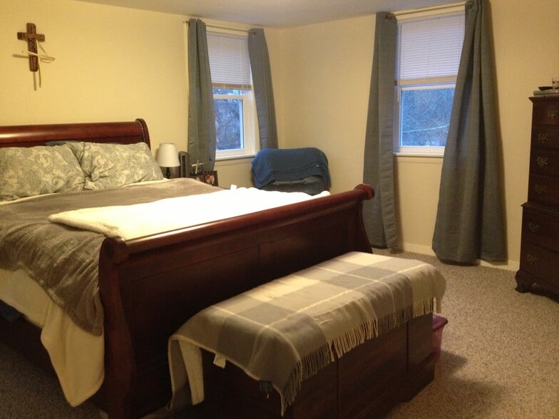 Bedroom - 26 Summer Ave