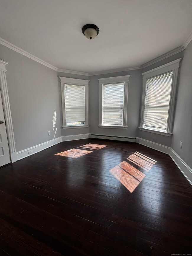 Building Photo - 177 Sisson Ave