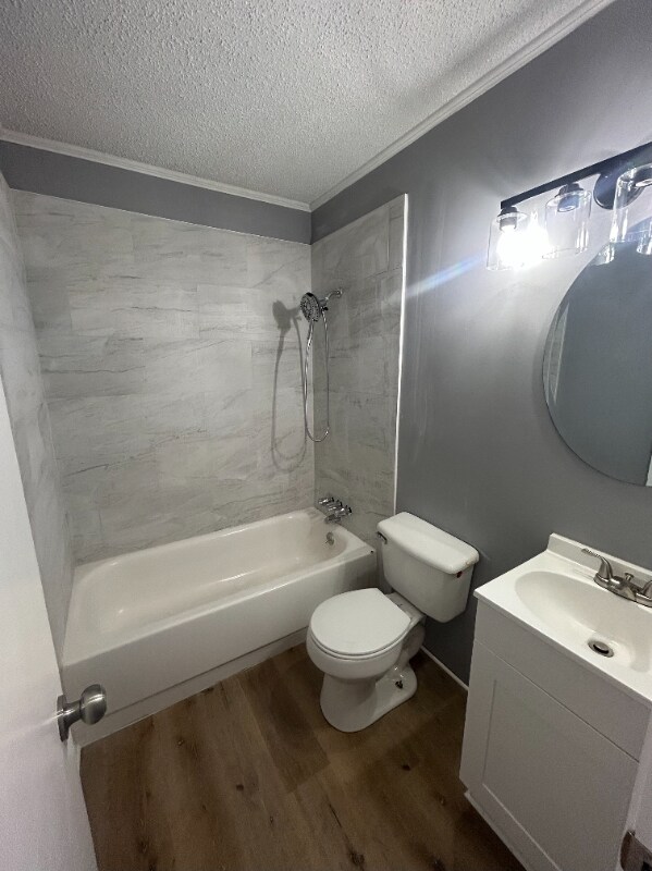 Building Photo - 202 Holly Ridge Dr