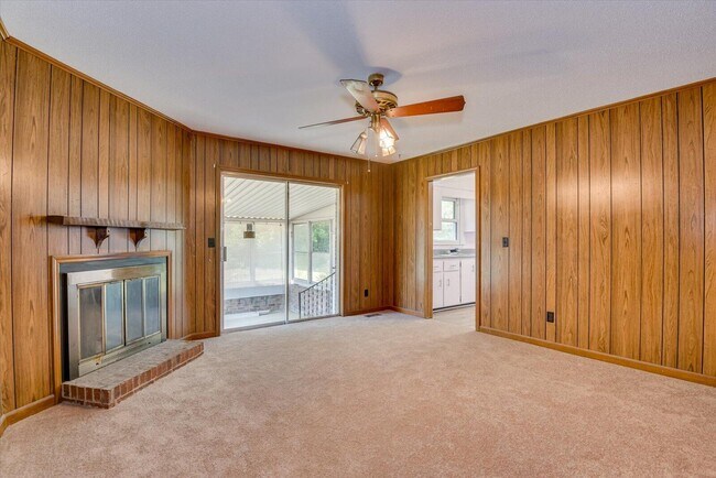 Building Photo - 2021 Arcadia Ct