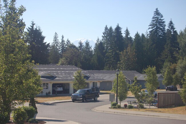 Building Photo - 7014 180th Ave E