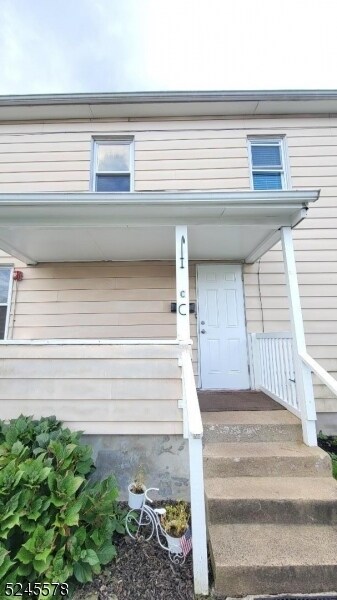 Building Photo - 15 1st Ave