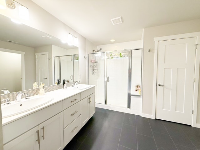 Building Photo - 4660 Viridian Ave SW