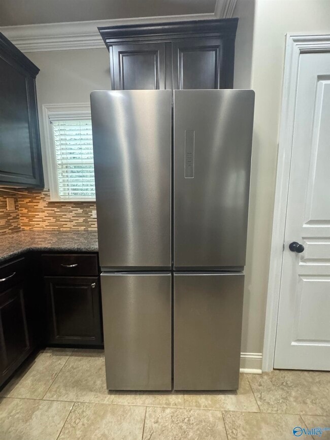 Building Photo - 101 Somerset Park Dr