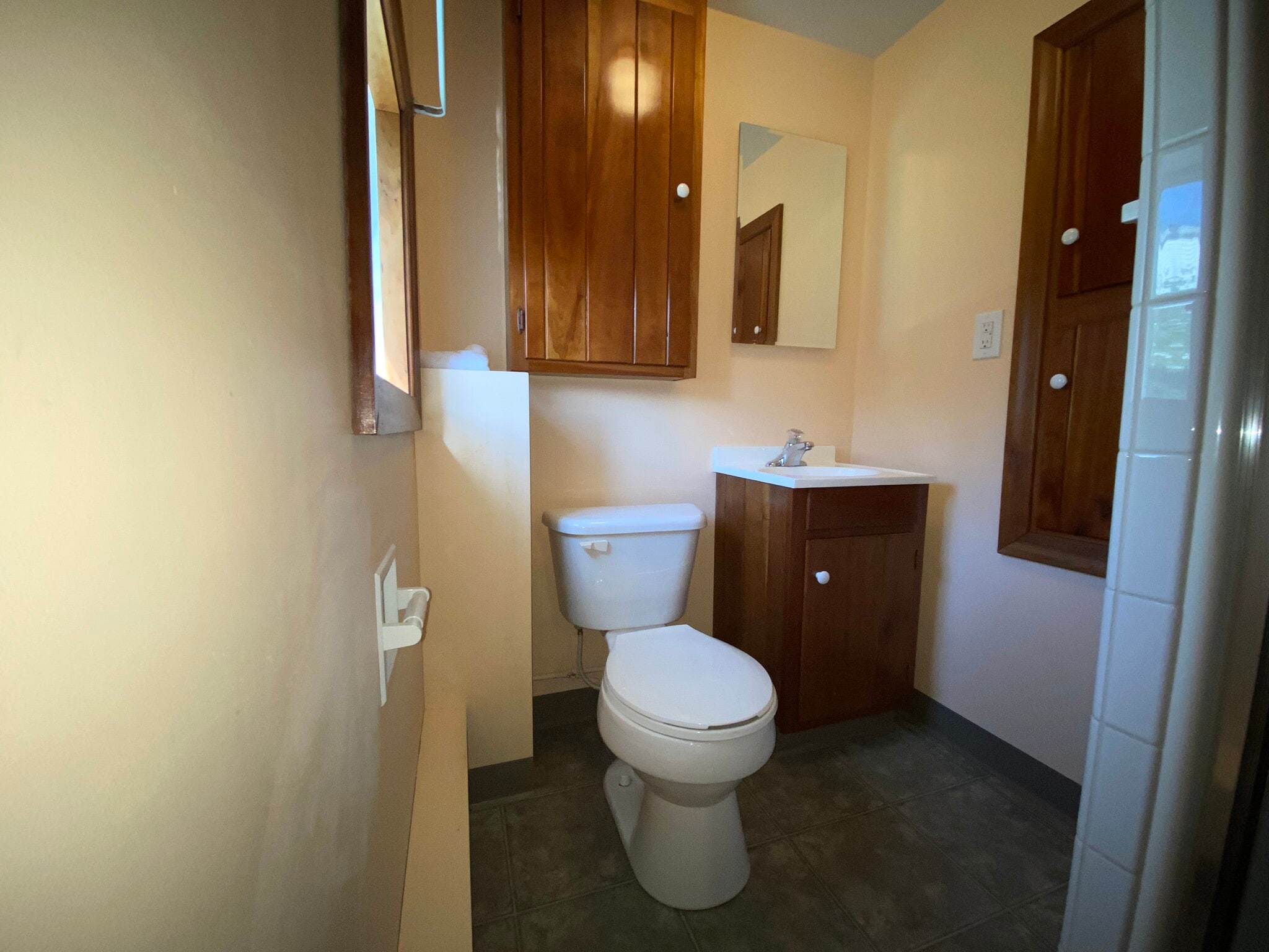 Building Photo - 328 3rd Ave