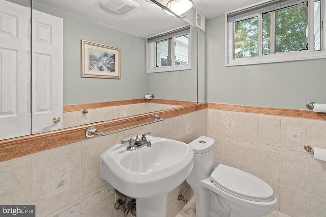 Building Photo - 6306 Maiden Ln