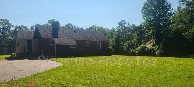 Building Photo - 6410 Duncan Rd