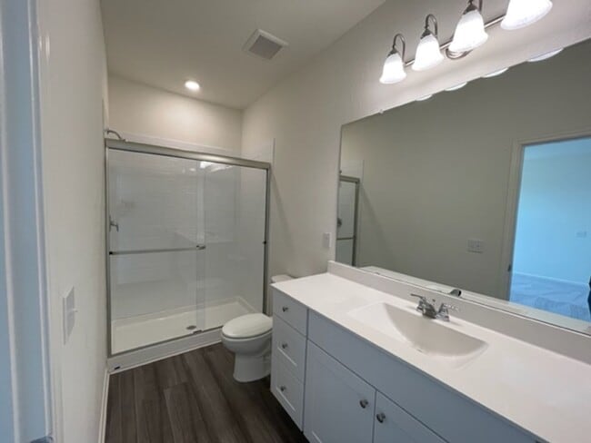 Building Photo - Super Nice One Story Home Near 1604 & Culebra....Move in as early as August 7, 2025