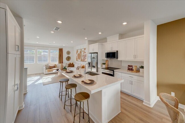 Building Photo - 1404 Mountain Laurel Rd