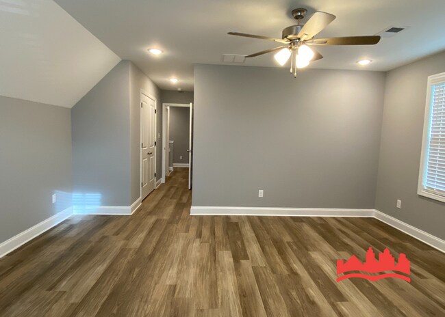 Building Photo - 9982 Messana St