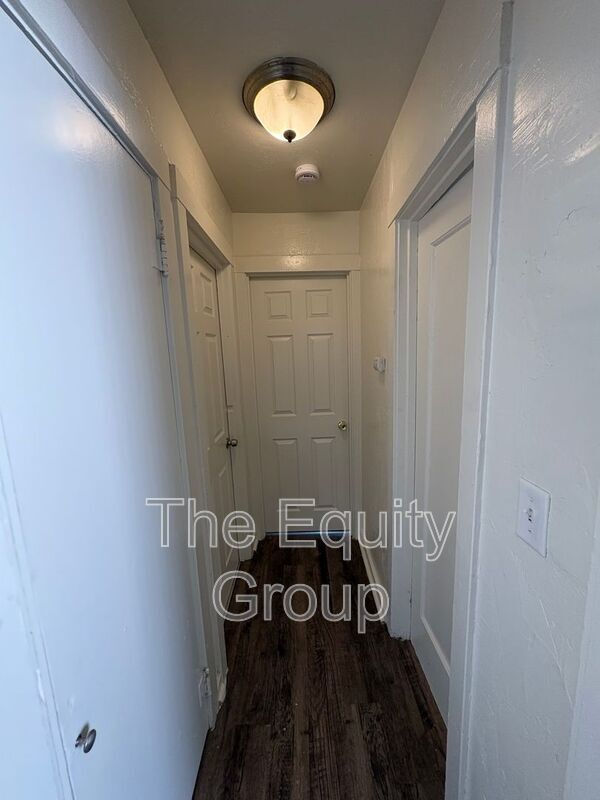 Building Photo - 829 Washington St