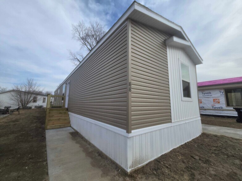 Building Photo - 3510 N 9th St