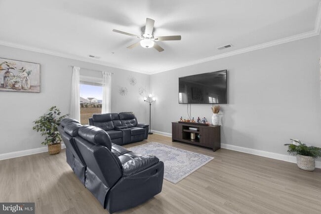 Building Photo - 10005 Maids Fancy Way