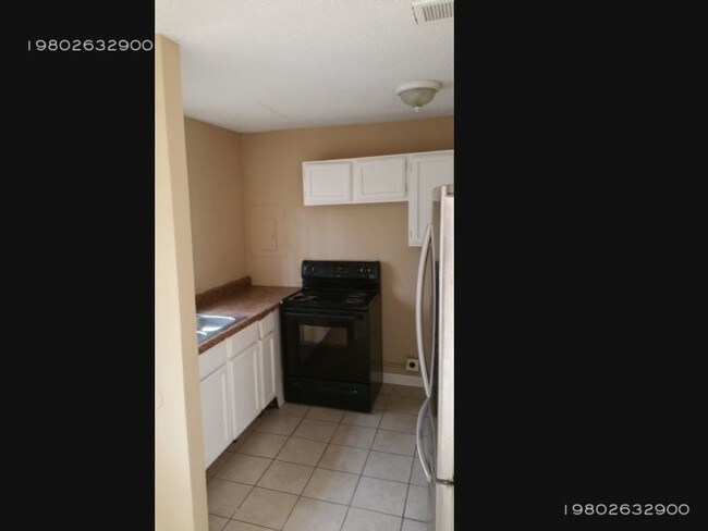 Building Photo - Ready for move in