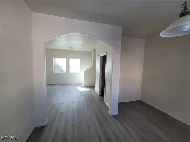 Building Photo - 5965 Palmilla St