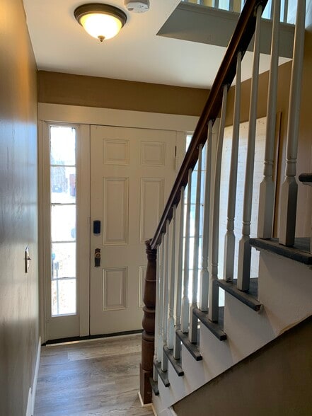 Front Entry - 2 Lawrence St