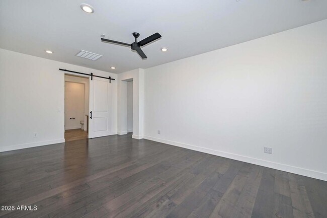 Building Photo - 11300 N Casa Dega Dr