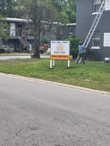 Building Photo - 2020 Palafox St