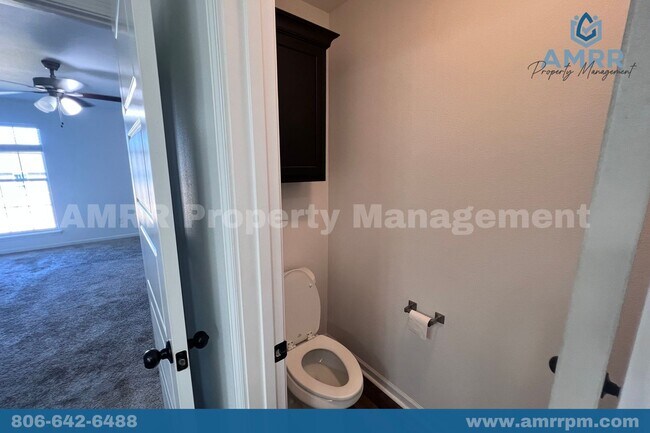 Building Photo - 106 Anita Plaza