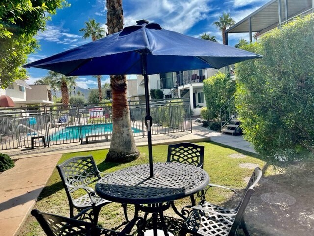 Building Photo - 45320 Panorama Dr