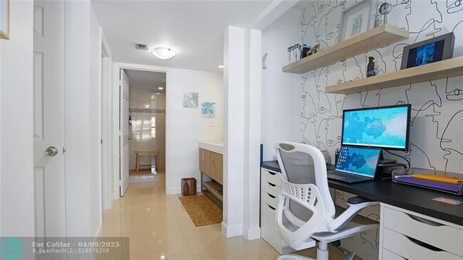 Building Photo - 3900 Galt Ocean Dr