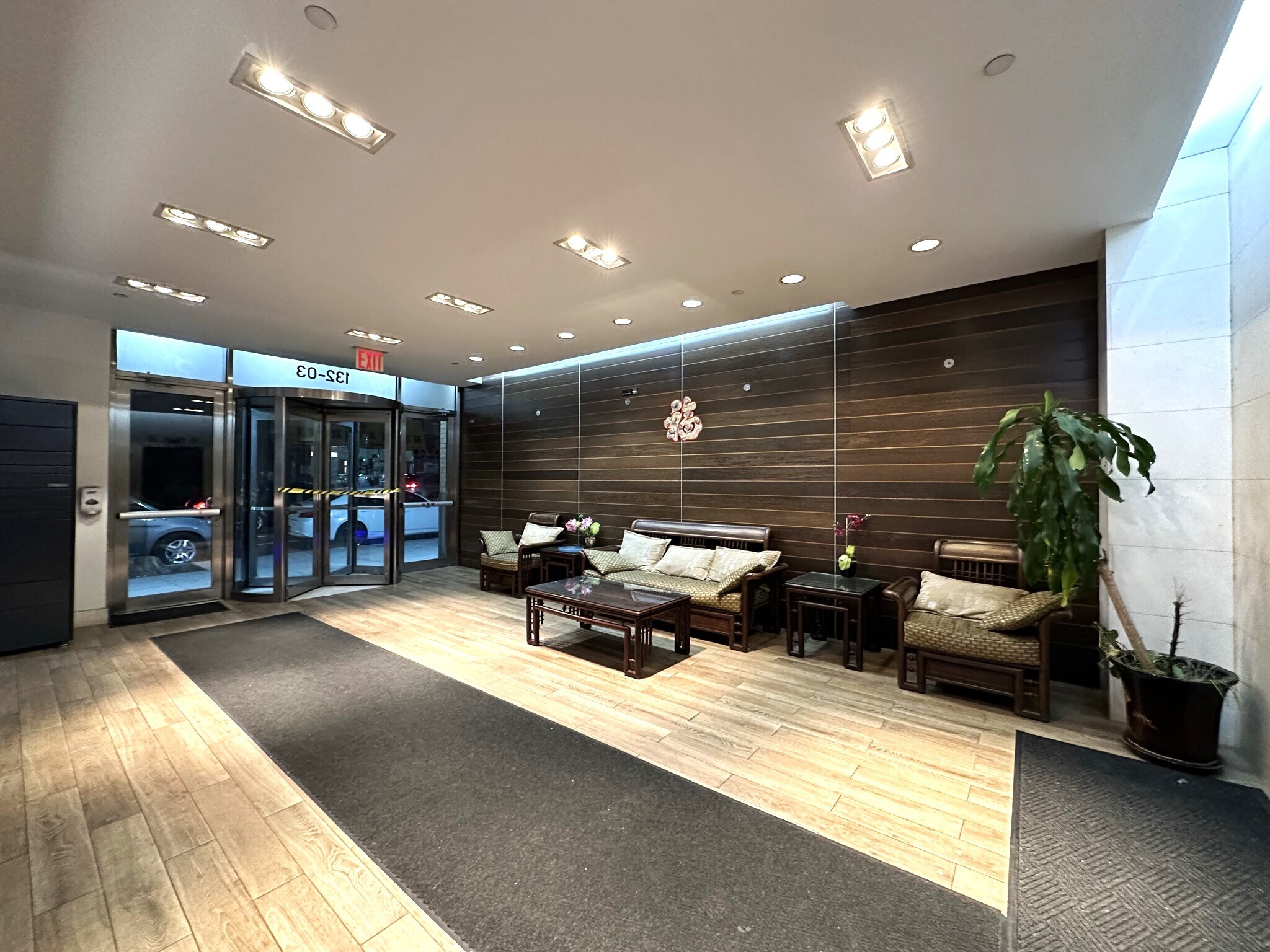 Building Photo - 13203 Sanford Ave