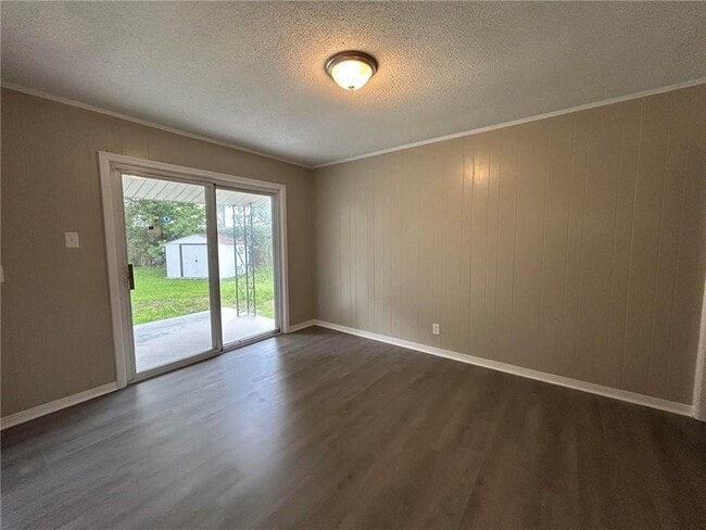 Building Photo - 506 Seville Dr