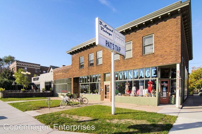Building Photo - 3518 Nicollet Ave