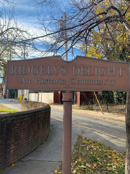 Building Photo - 628 S Paca St