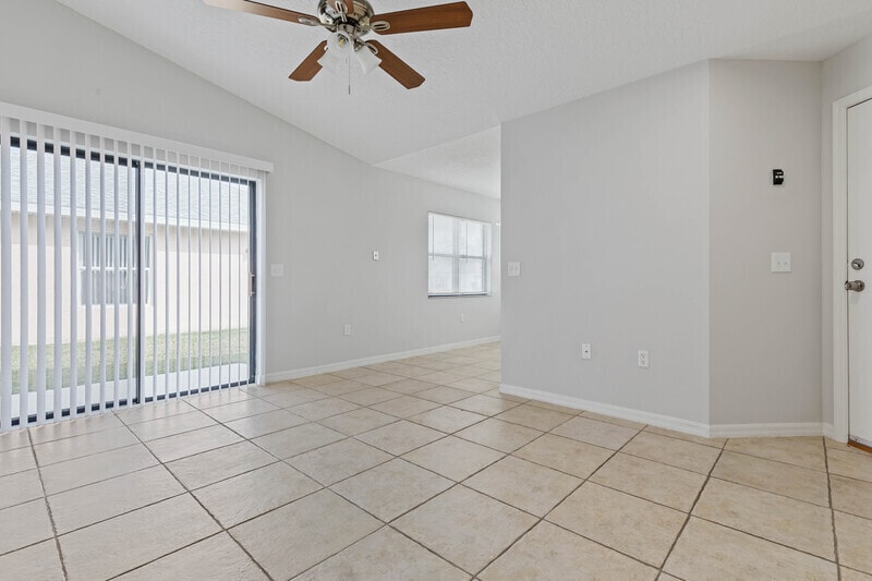 Building Photo - 29 Wood Arbor Ln