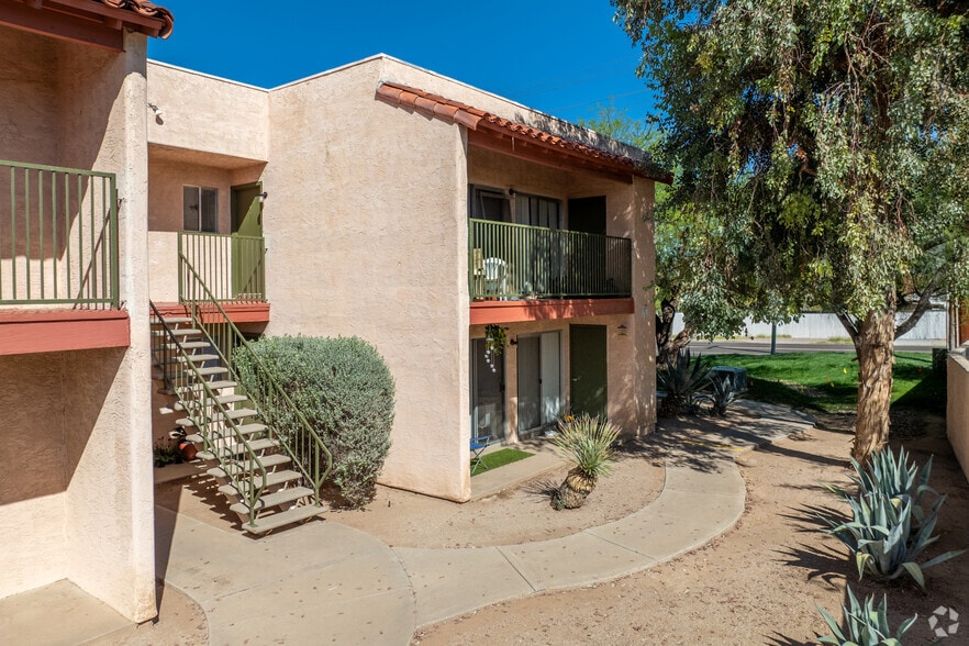Building Photo - Shadow Ridge Apartments