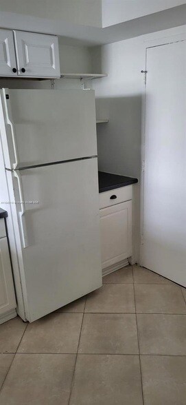 Building Photo - 1301 NE Miami Gardens Dr