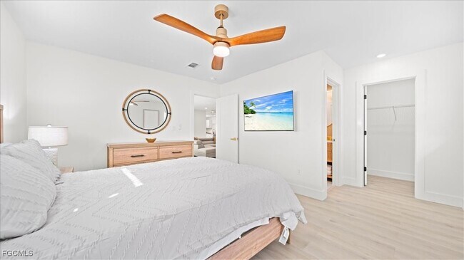 Building Photo - 27585 Imperial Shores Blvd