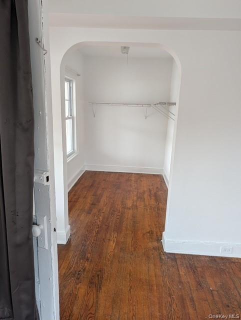 Building Photo - 250 Main St