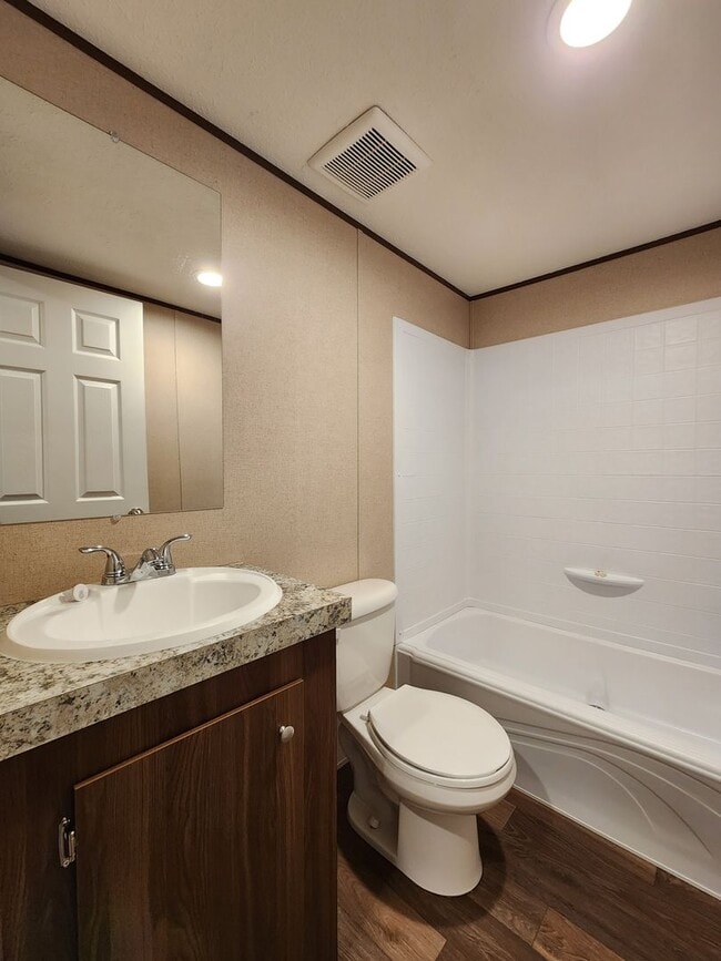 Building Photo - 141 Littleton St